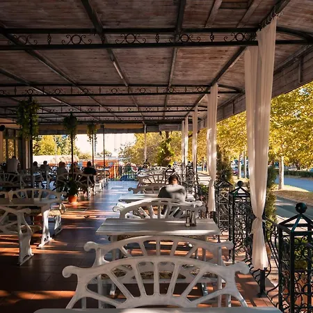 Brilliantin Hotel 3*